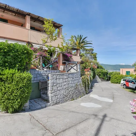 Sunny House By Interhome Holiday home